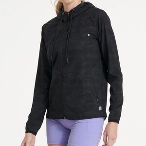 Vuori Outdoor Trainer Shell Jacket Size S